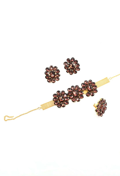 Mominos Fashion Joharkamal Gold-Polished Brass Finish Stone Choker For Women & Girls (Brown)