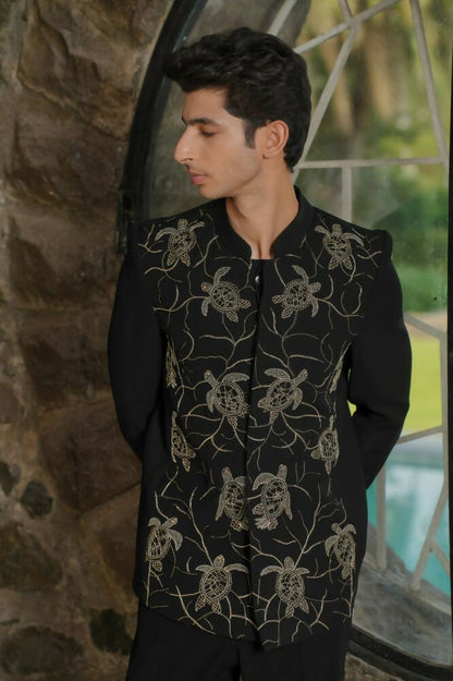 Black Bandhgala With Embroidery – Zardosi Work (Deer) by Hilo Design