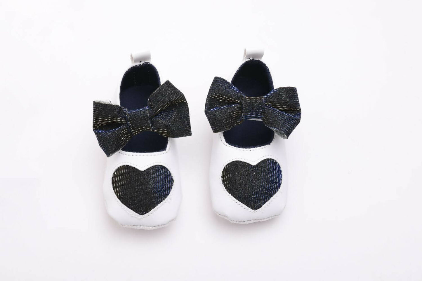 Tiny Bugs Girls Heart Bow Detailing Booties - White & Black