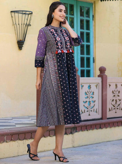 Juniper Women's Lavender Printed Embroidered Flared Dress