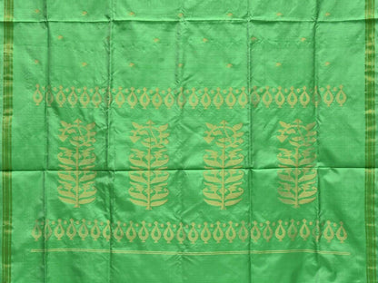Light Green Uppada Silk Handloom Saree with Karpur Pallu Design - Global Threads