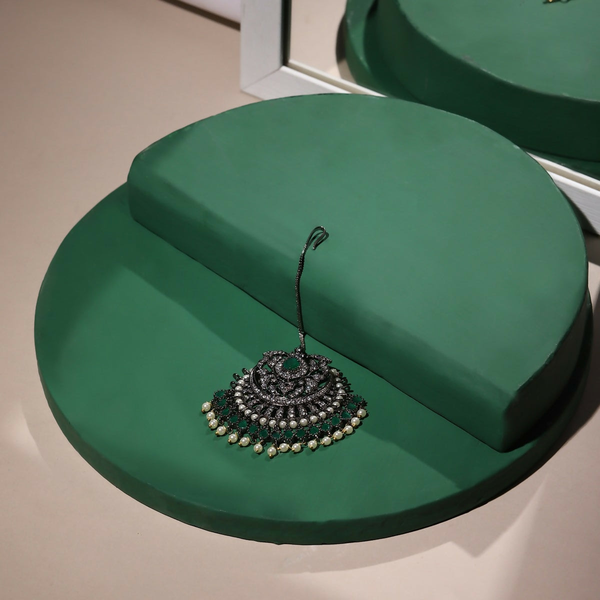 Diamond and Pearl Maang Tikka- Ruby Raang