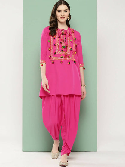 Ahalyaa Women's Traditional Wear Co-ods - Pink