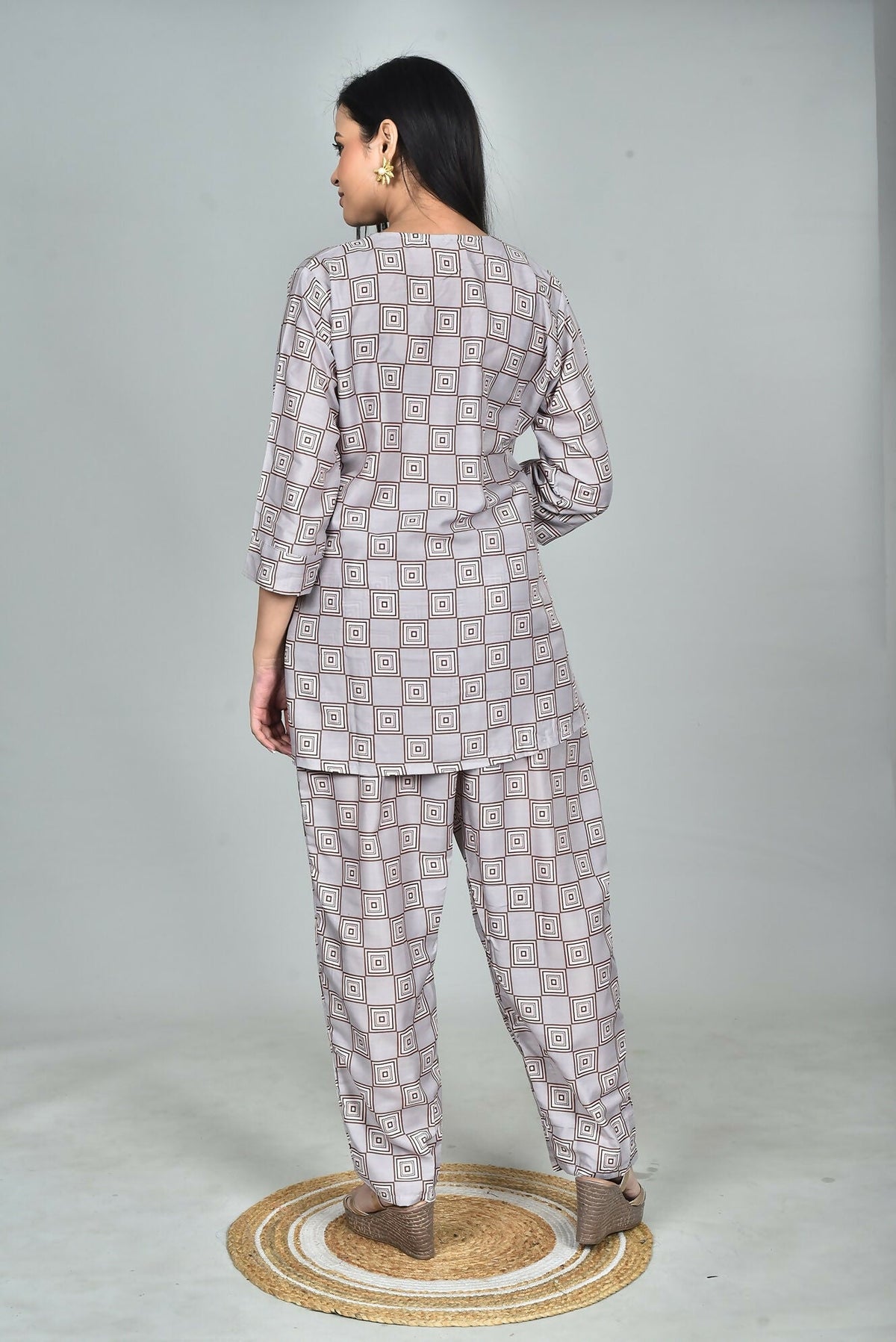 Morchari Digital Print Semi Muslin Co-Ord Set Top & Trouser-Multicolor