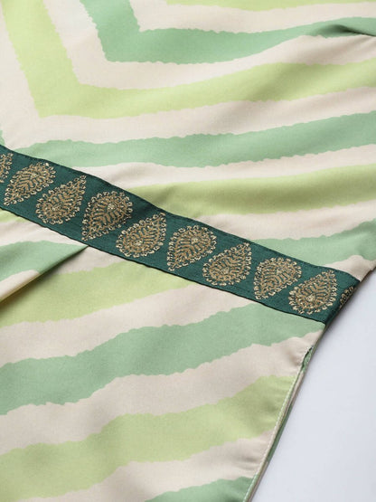 Ahalyaa Off White & Green Zig Zag Print Basic Jumpsuit