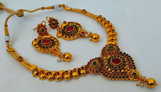 Multicolor Kemp Antique Necklace Set For Women