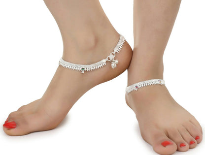 AanyaCentric Gold-Polished Mangalsutra Pendant Earring Set & Silver Plated Anklet