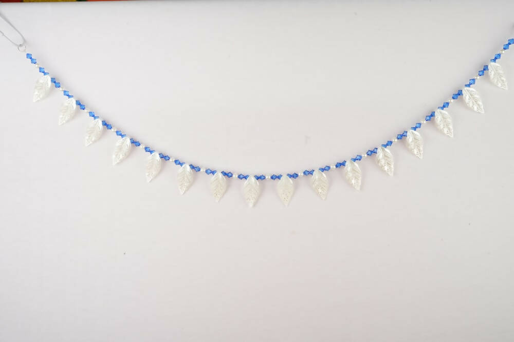 Kundan HandiKrafts White Leaf Beats Thoranna