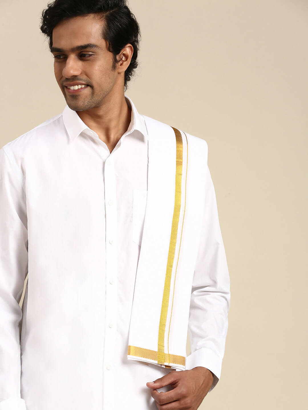 Ramraj Cotton Premium Wedding White Regular Dhoti, Shirt & Towel Set Arathi 1/2"