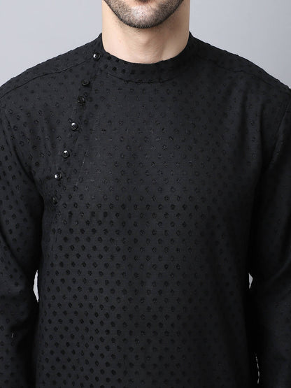 Even Apparels Black Pure Cotton Men's Kurta With Side Placket (MMS446)