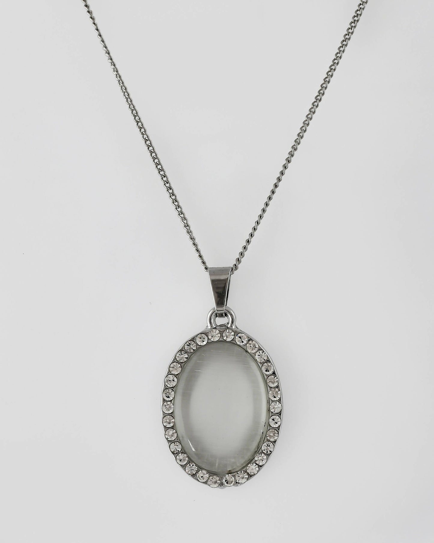 VOJ Women Beads Stainless Steel Sliver-Plated Chain with Oval-Shape Pendant