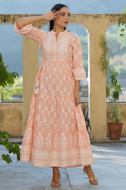 Juniper Women's Peach Cambric Floral Printed Maxi Tiered Dress