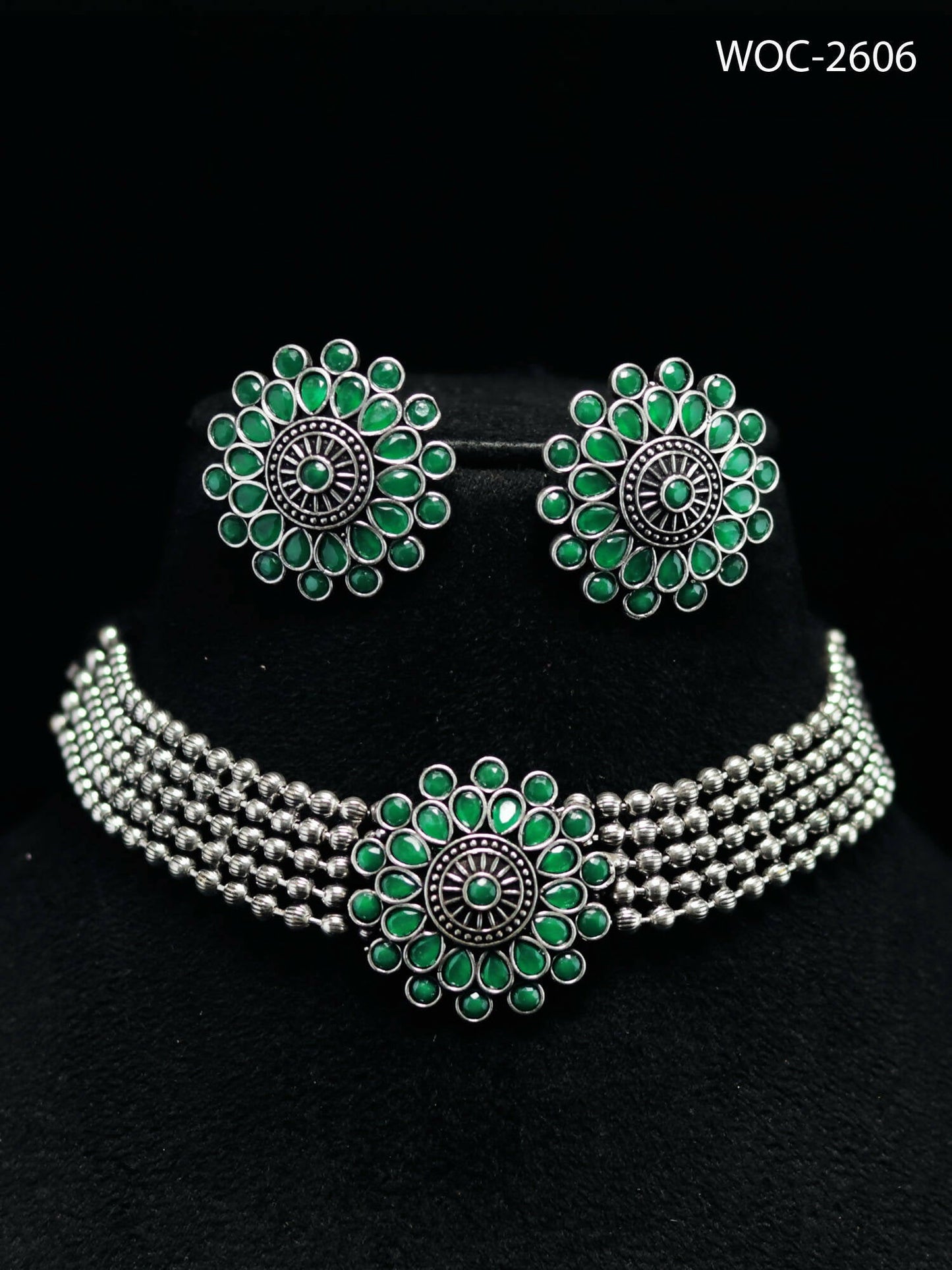 Mominos Fashion Johar Kamal Oxidised Silver-Plated Brass Finish Kundan Choker For Women (Green)