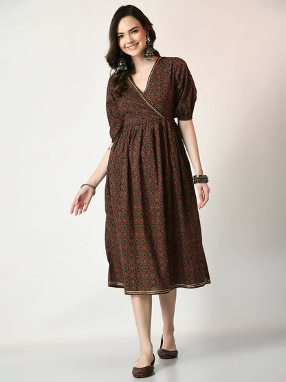 Myshka Women's Multi Empire Printed Dress