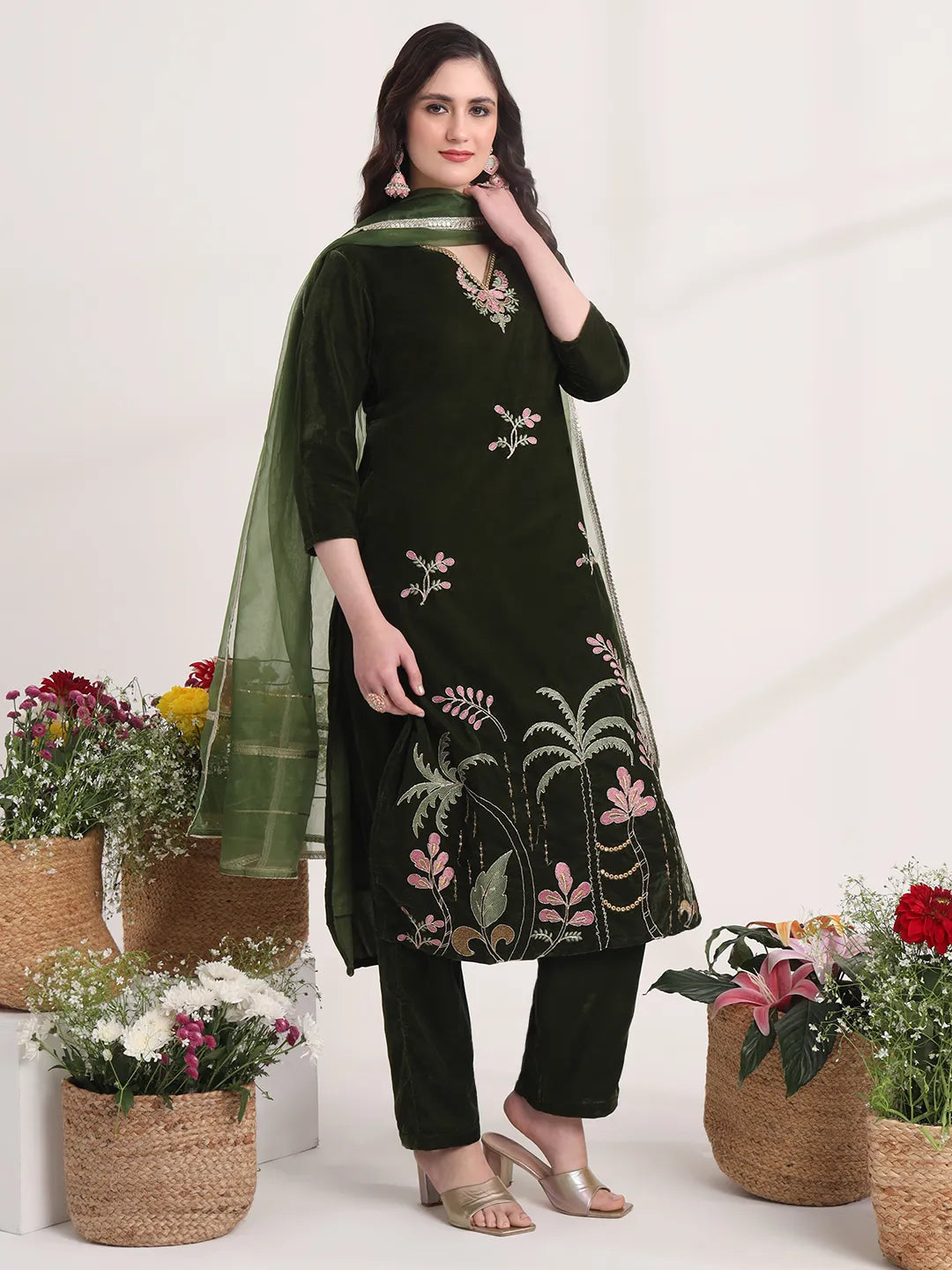 Yufta Olive Straight Embroidery Kurta And Trouser With Dupatta Set