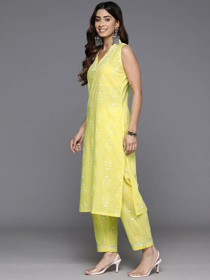 Ahalyaa Women's Traditional wear Kurta Set - Yellow