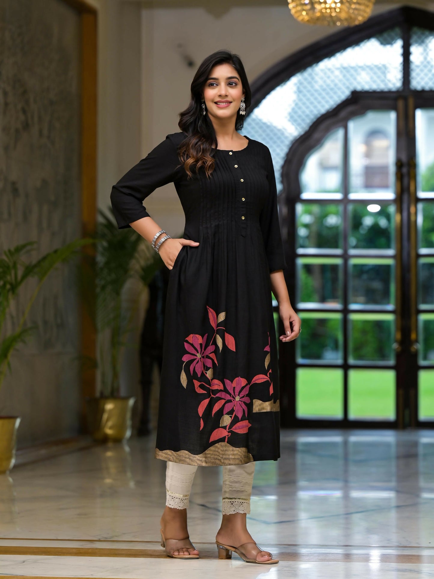Juniper Women's Black Floral Printed Rayon Kurta With Button Closure