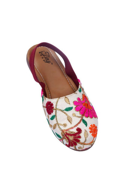 Tiny Bugs Girls Embroidered Strap Ethnic Jutis-Beige