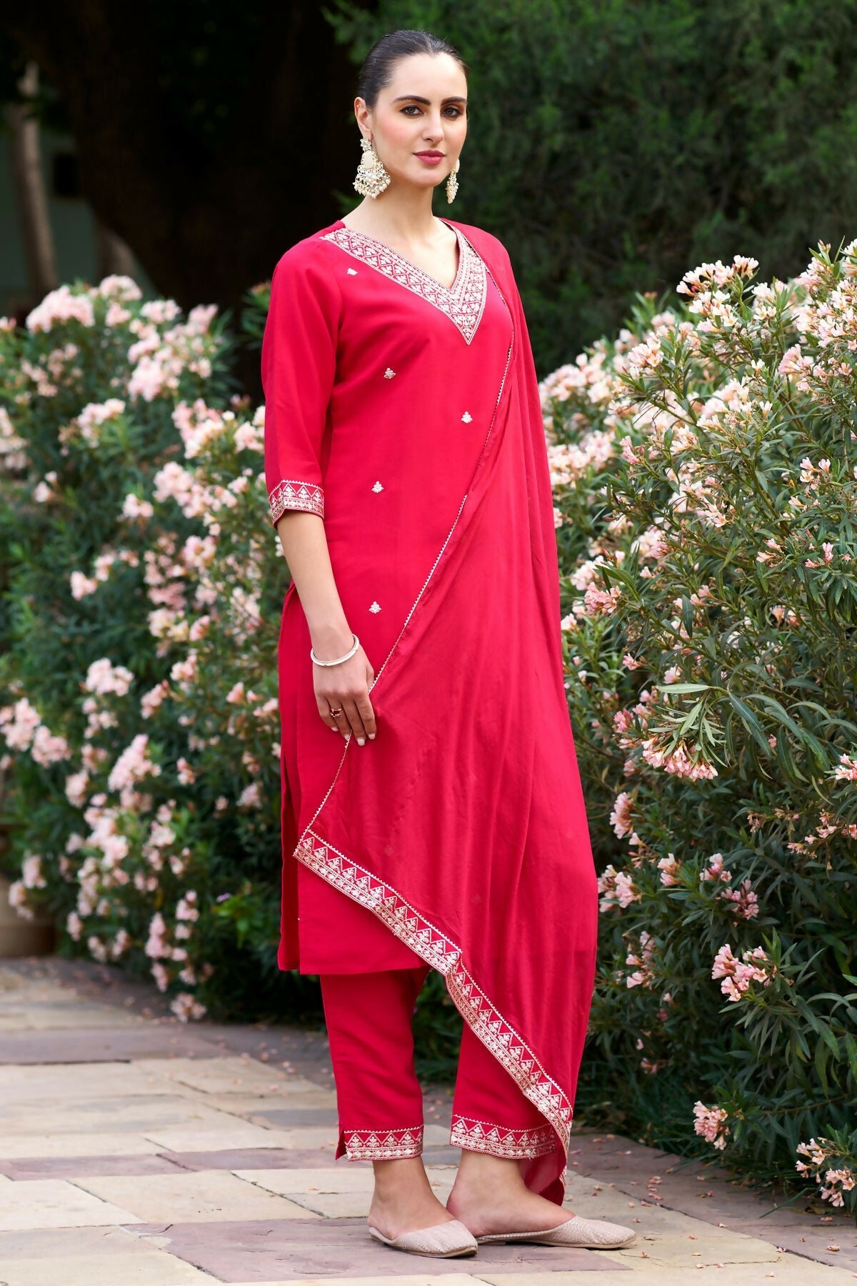 The52 Red Women's Gorgeous Embroidered Rayon Slub Fabric Straight Kurta Pant with Dupatta Set