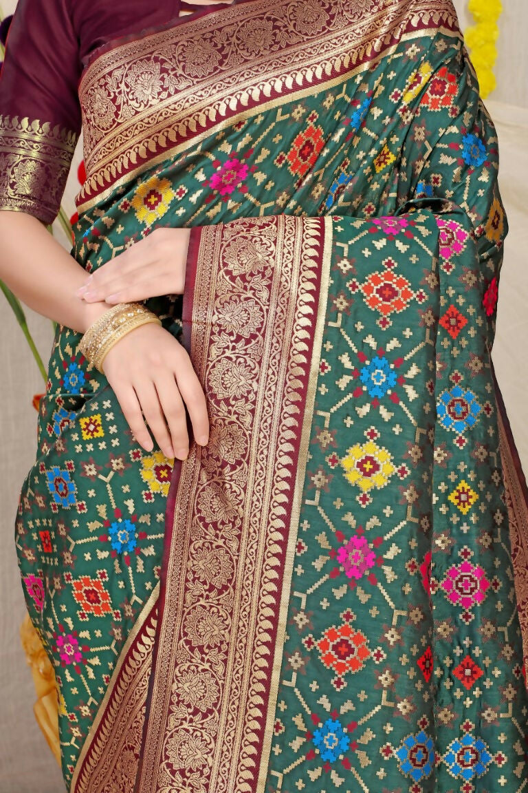 Jyoti Fashion Women's Bottle Green Patola Silk Zari Woven Saree with Blouse