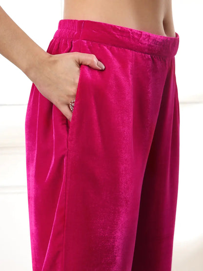 Yufta Velvet Pink Kurta Dupatta Set With Embroidery
