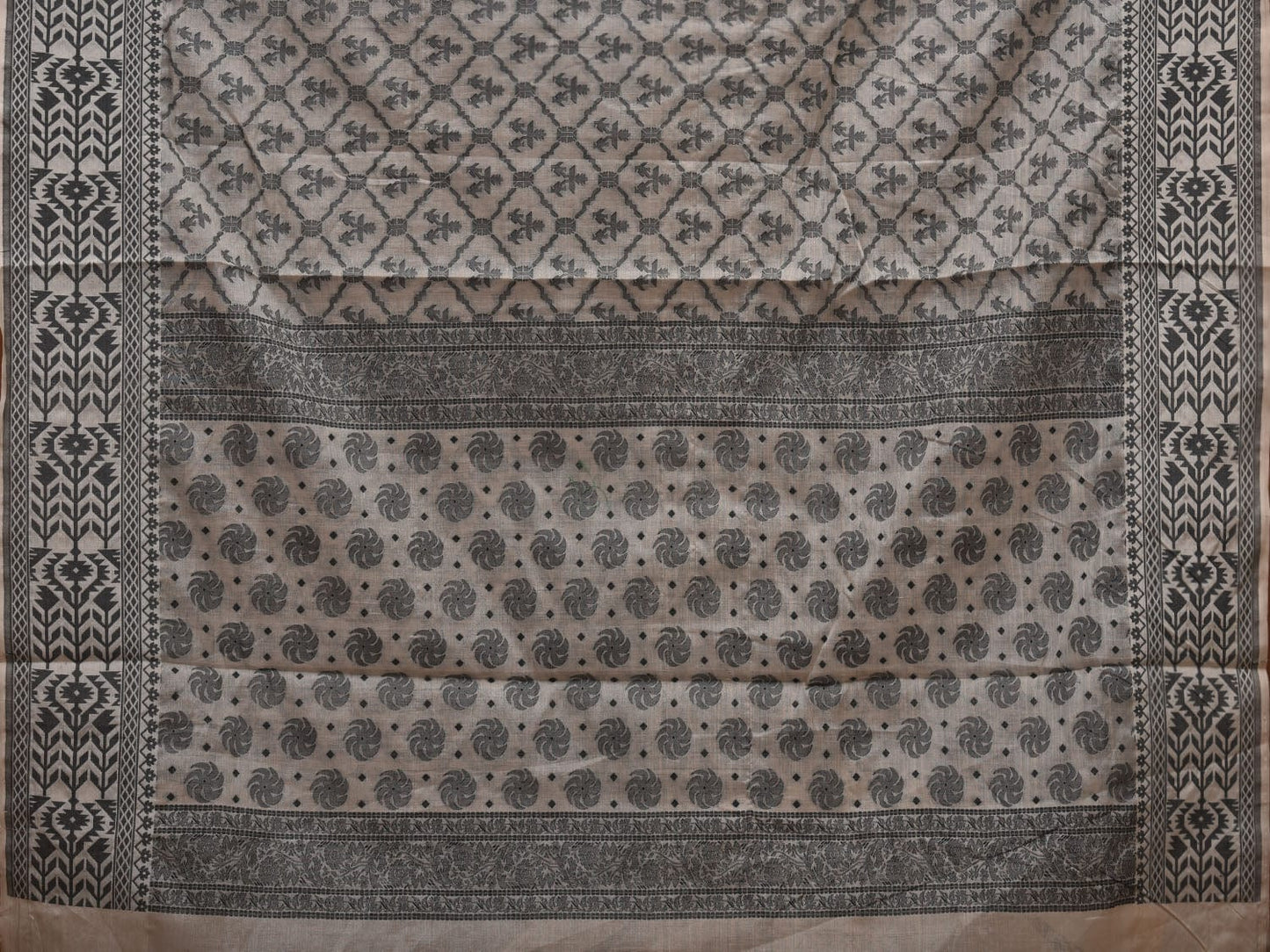White Cut Work Cotton Handloom Saree with All Over Jamdani Style Design - Global Threads