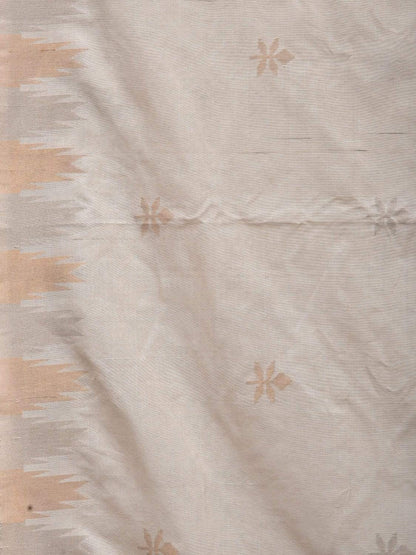 White Khadi Cotton Handloom Saree with Temple Border and Buta Design - Global Threads