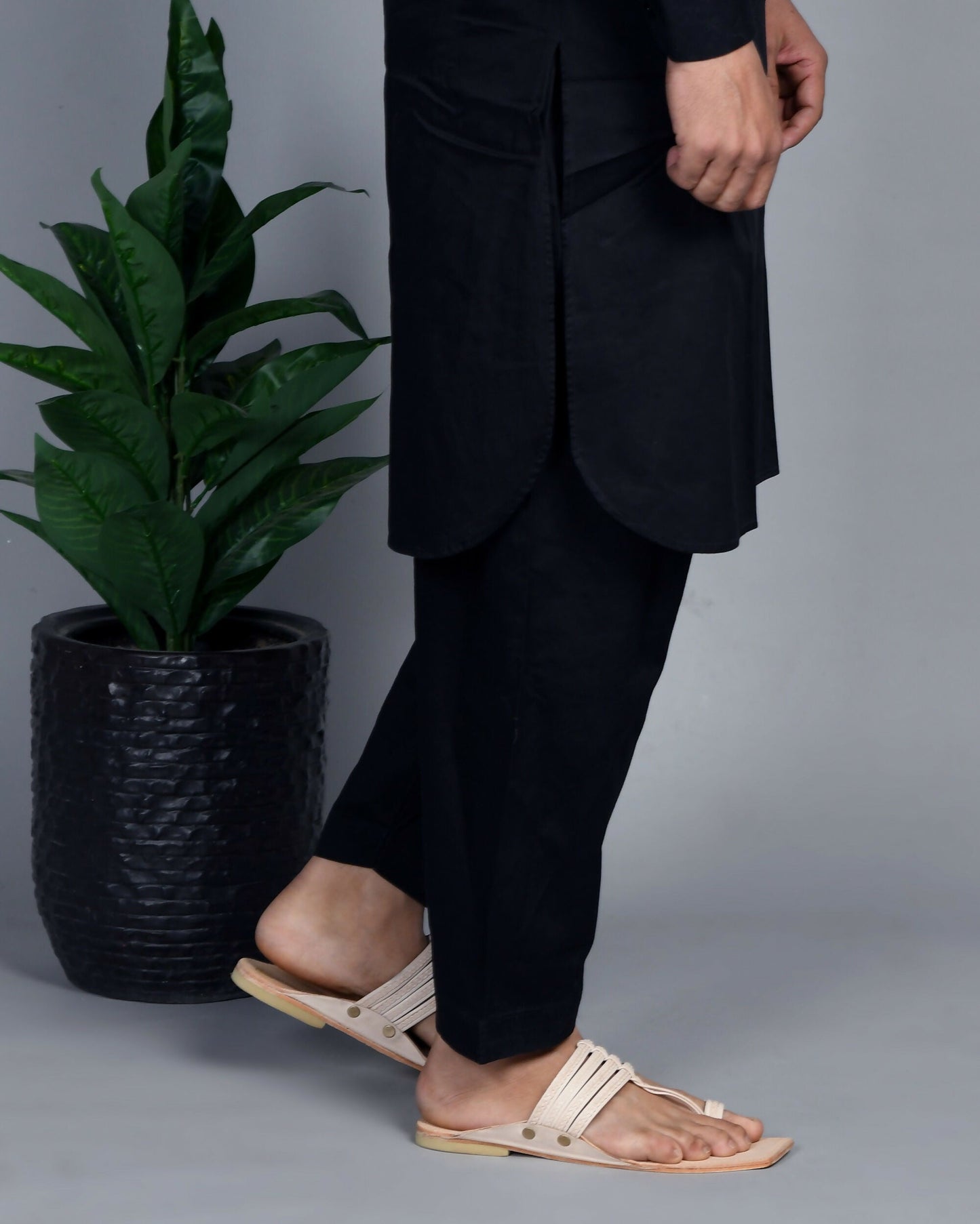 Stepsoft Men'S Off-White Kolhapuri Chappal | Handcrafted Ethnic Leather Wedding Footwear