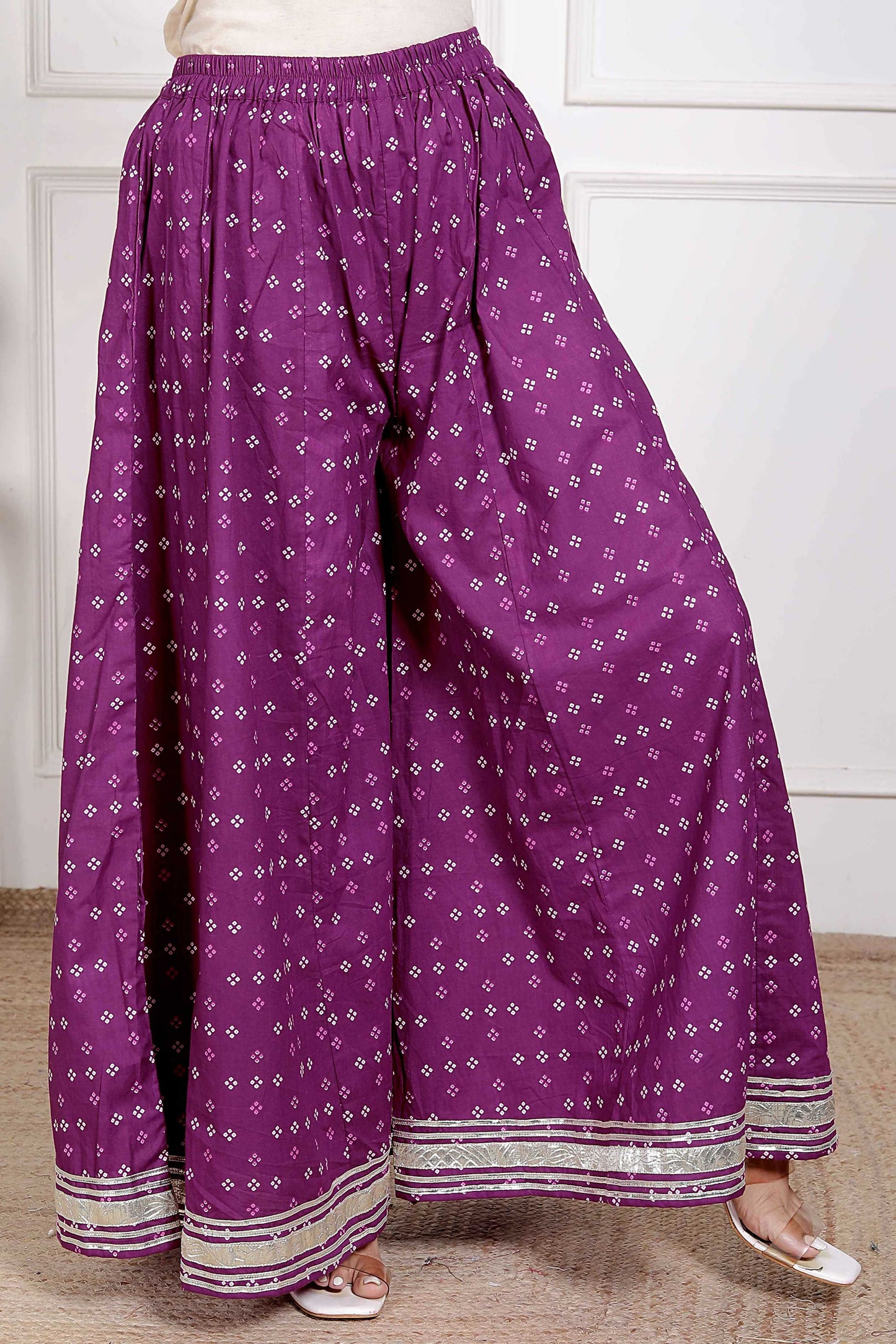 Miravan Women Cotton Magenta gota work Kurta with Flared Palazzo