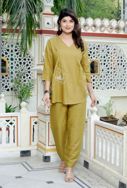 Miravan Women's Mehandi Solid Co-Ord Set
