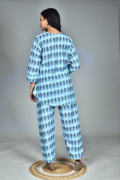 Morchari Digital Print Semi Muslin Co-Ord Set Top & Trouser-Multicolor