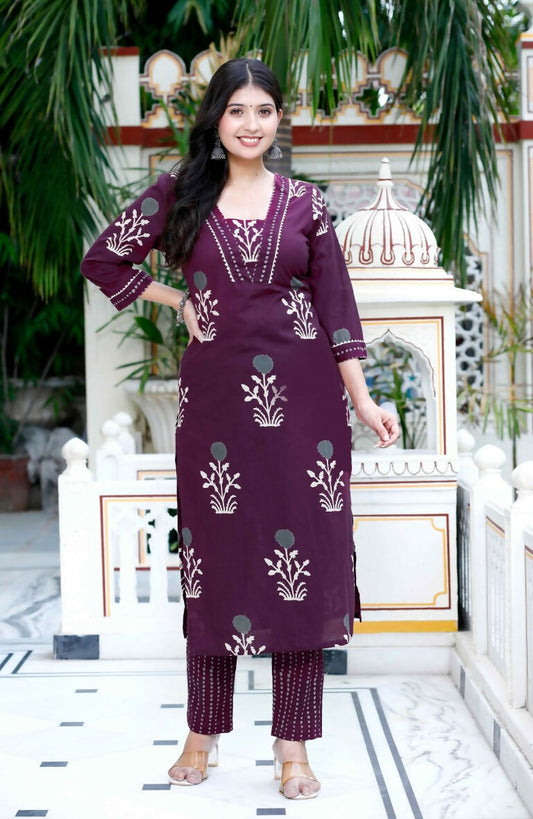 Miravan Women's Cotton Fabric Purple Kurta With Palazzo