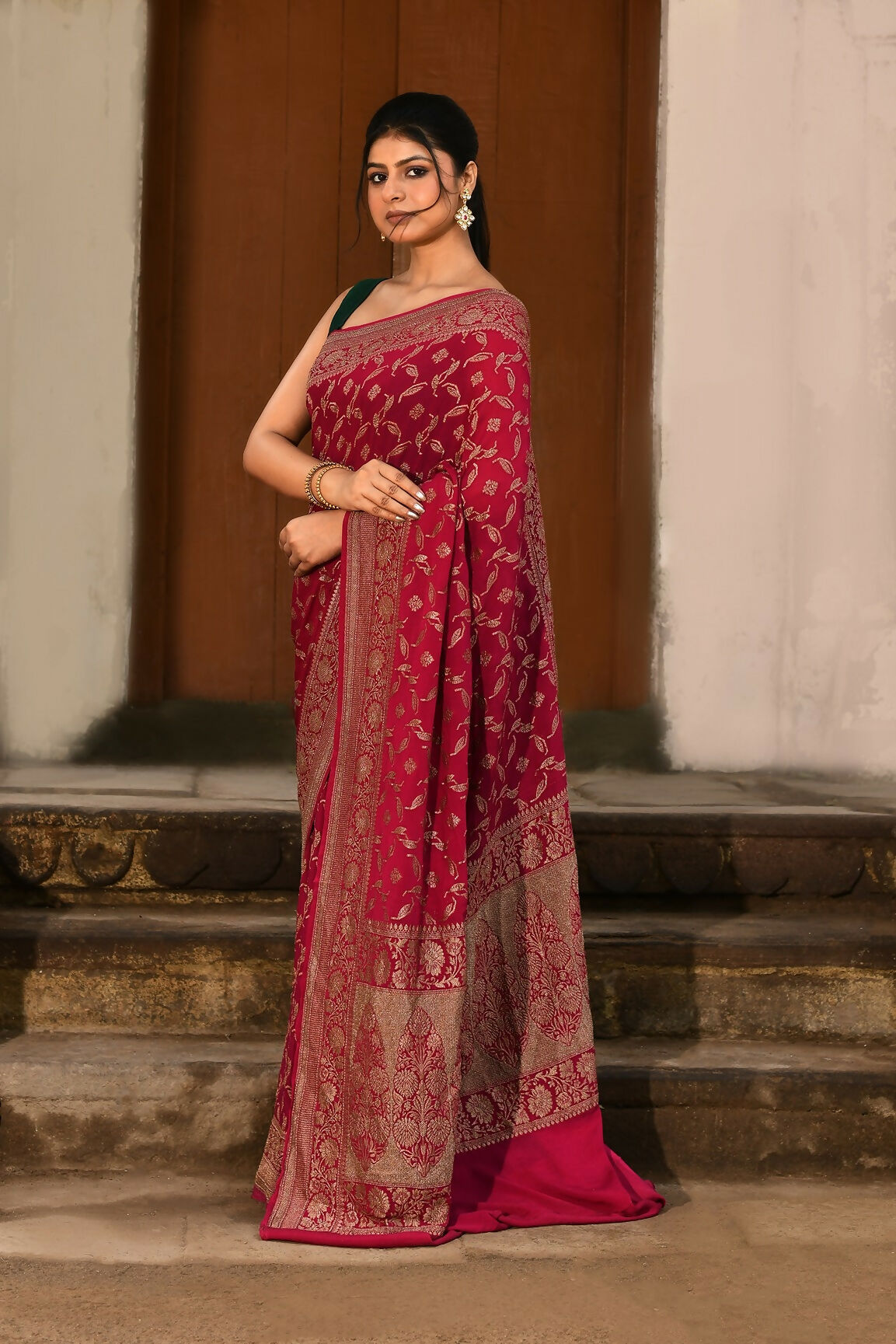 Joban Fashion Hot Pink Crepe Chiffon Banarasi Pure Handloom Banarasi Silk Saree