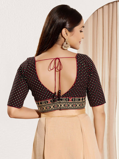Joban Fashion Black Cotton Padded Blouse With V Neck Elbow Sleeves